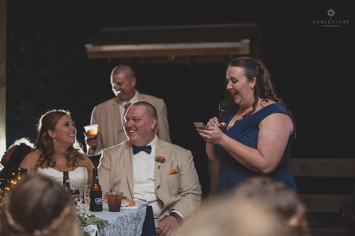 maid of honor giving wedding toast