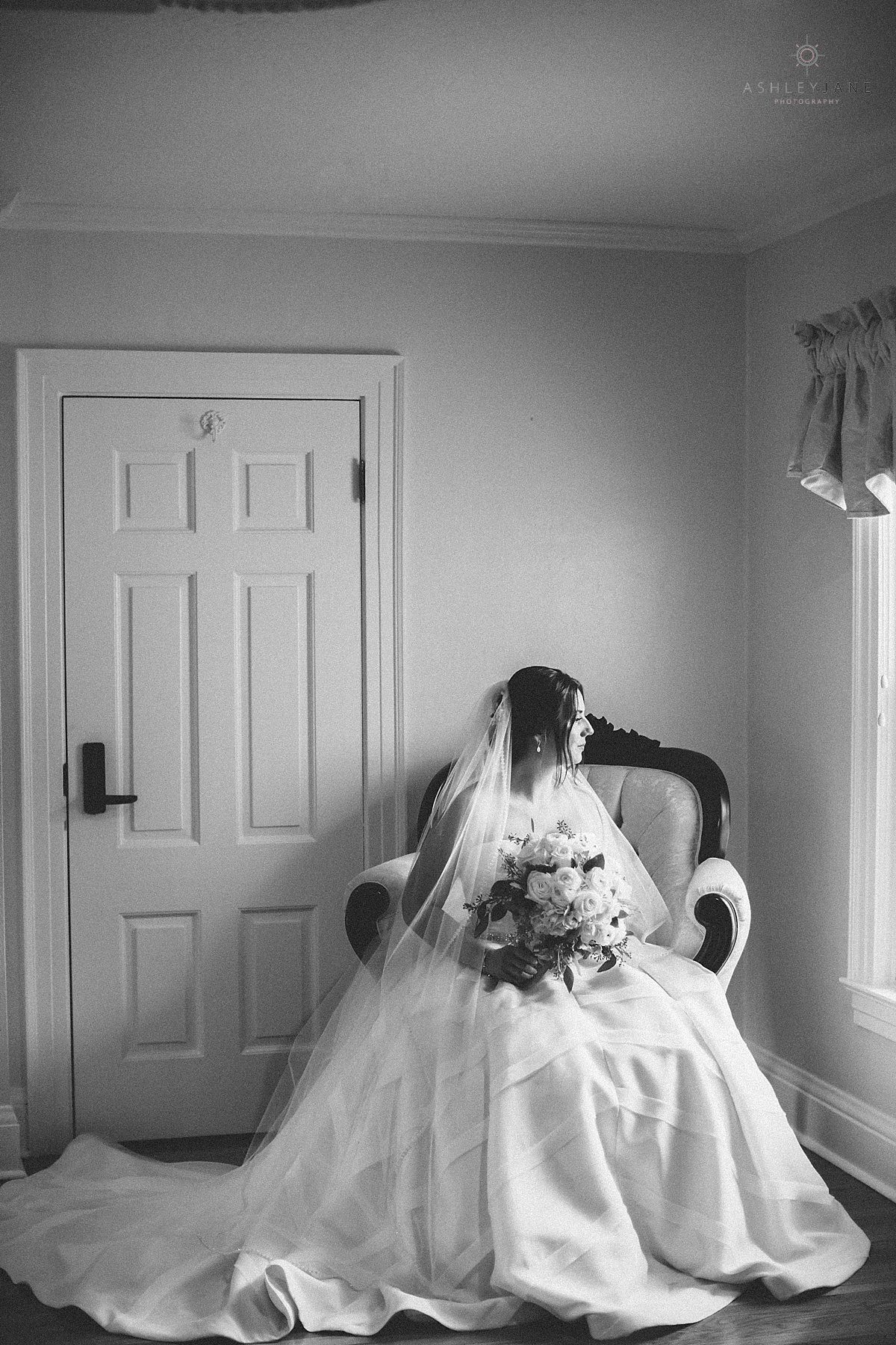 Classic Southern bride waiting for her Southern Estate House Wedding to begin shot by orlando wedding photorgrapher